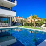 Private Complex For Up To 16 Guests Krk
