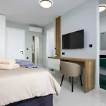 Private Complex For Up To 16 Guests Krk * Krk Town