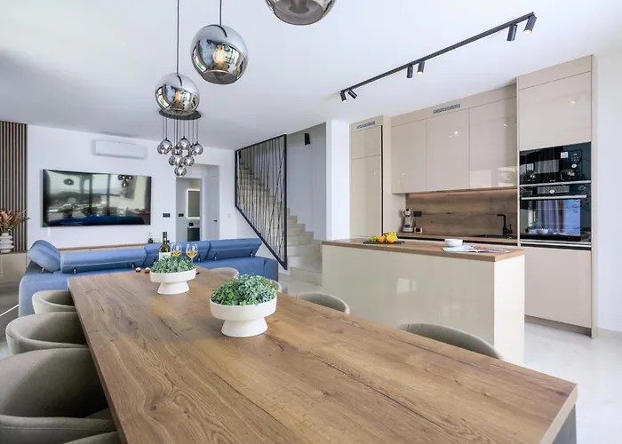 Villa Private Complex For Up To 16 Guests Krk *