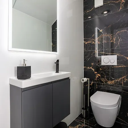 Private Complex For Up To 16 Guests Krk * Krk Town