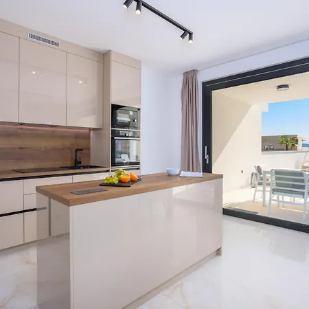 Villa Private Complex For Up To 16 Guests Krk *