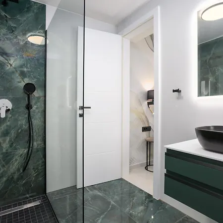 Private Complex For Up To 16 Guests Krk Villa Krk Town