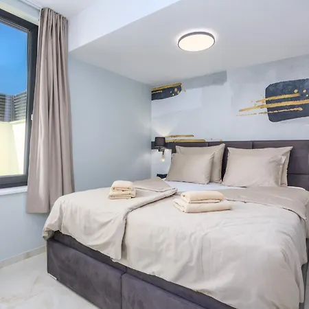 Private Complex For Up To 16 Guests Krk * Krk Town