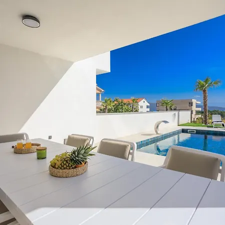 Private Complex For Up To 16 Guests Krk Villa *